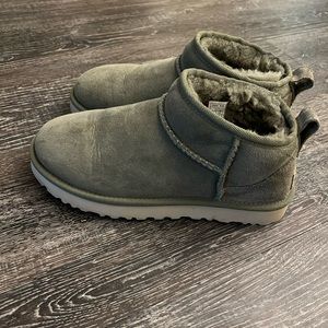 Ugg Ultra Mini
